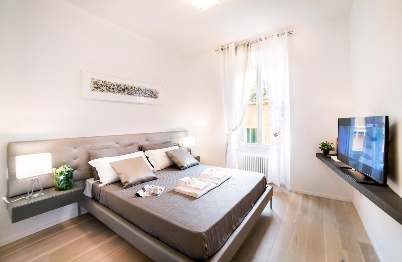 Rent In Rome Valentino'S Luxury Apartment Exterior photo