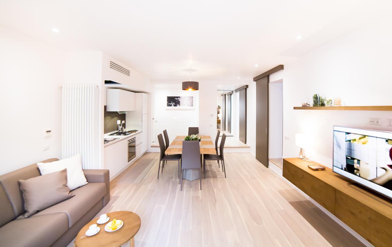 Rent In Rome Valentino'S Luxury Apartment Exterior photo